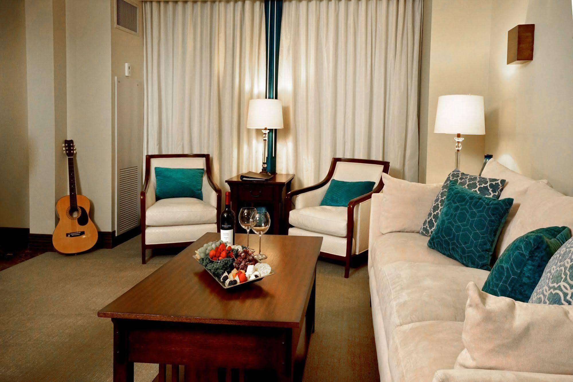 Hard Rock Hotel & Casino Tulsa Catoosa Bagian luar foto