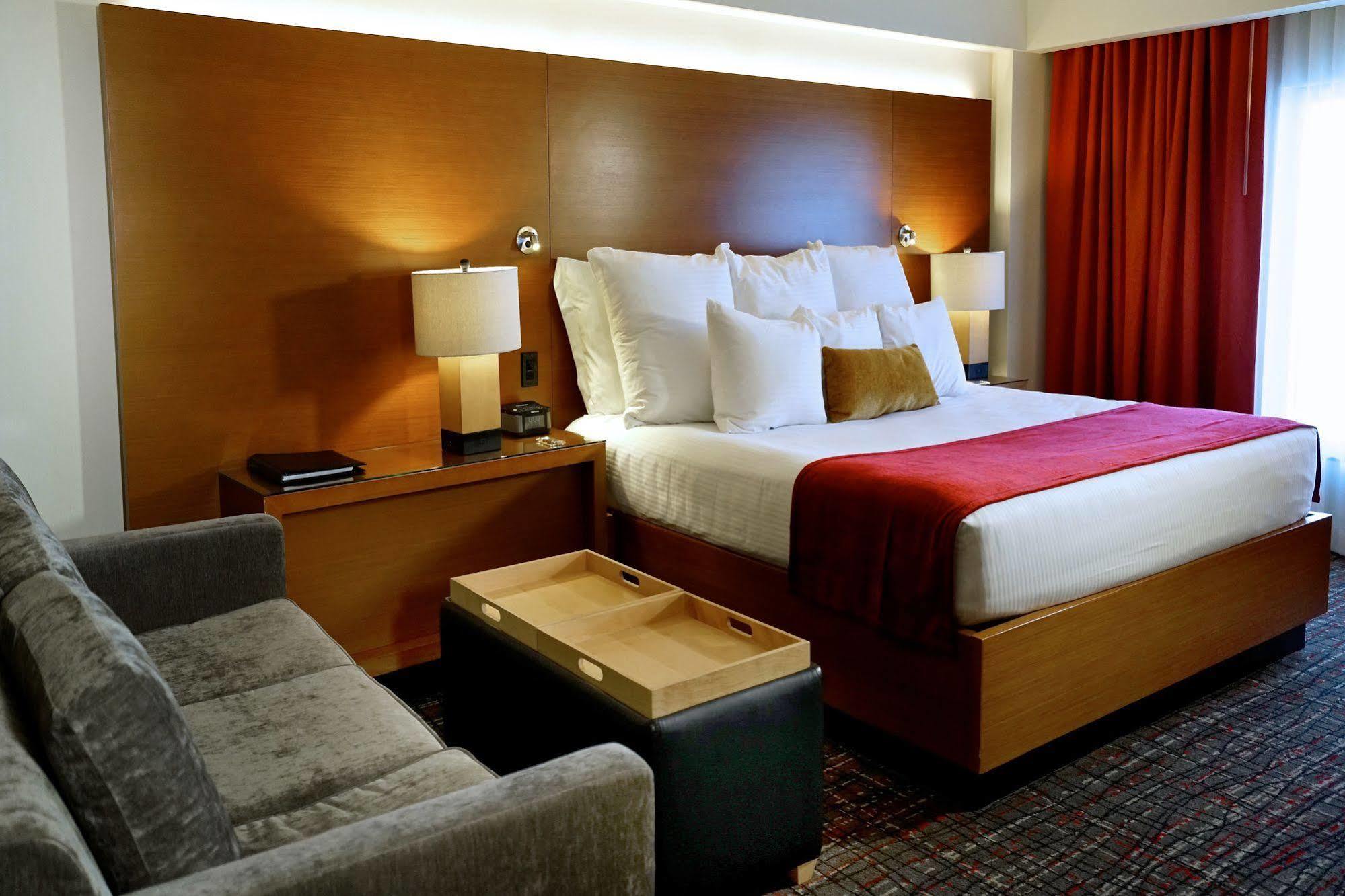 Hard Rock Hotel & Casino Tulsa Catoosa Bagian luar foto